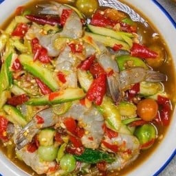ส้มตำ ลาบก้อย แซ่บนัวววว
