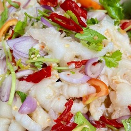 ยำเล็บมือนาง