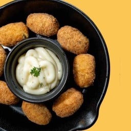 Changwon Fried Chicken ไก่ทอดเกาหลี Changwon Fried Chicken ไก่ทอดเกาหลี บางนา