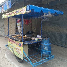 ขนมครกปลดหนี้สาขา ตลาดนัดกรมที่ดิน 2