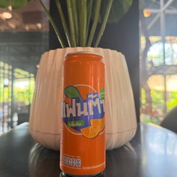 แฟนต้าน้ำส้ม (พร้อมแก้ว+น้ำแข็ง)