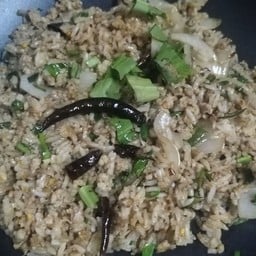 ข้าวผัด ลาบ (เลือกเนื้อสัตว์)