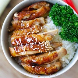 ข้าวมันไก่ย่าง+ทอด(ธรรมดา)