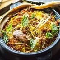 Murgh Yakhni Biryani.
