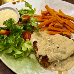 สเต็กไก่ซอสครีมเห็ด