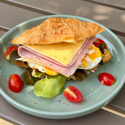 มอร์นิ่ง ครัวซองต์