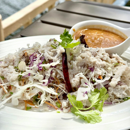 ปลาพล่า (ปลากะพง)