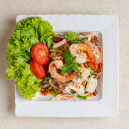 ยำวุ้นเส้นทะเลจันท์