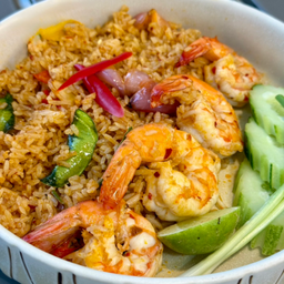 ข้าวผัดต้มยำกุ้ง