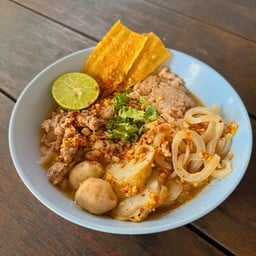 ยกซด ก๋วยเตี๋ยวหมูต้มยำมะนาวสด