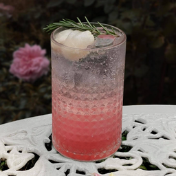 ลิ้นจี่กุหลาบโซดา