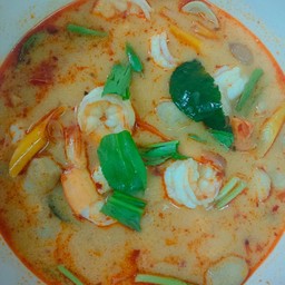 ต้มยำกุ้ง