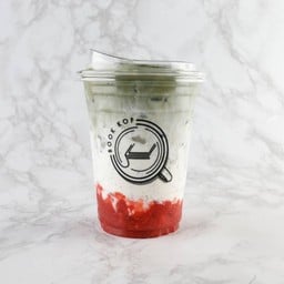 สตรอเบอรี่มัจฉะลาเต้