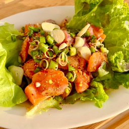 ลาบแซลมอน