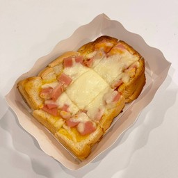 ขนมปังปิ้งแฮมชีส