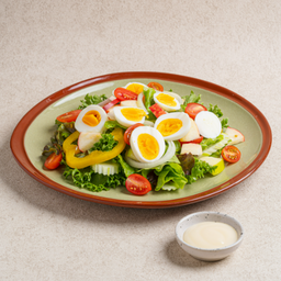 สลัดผลไม้ไข่ต้ม