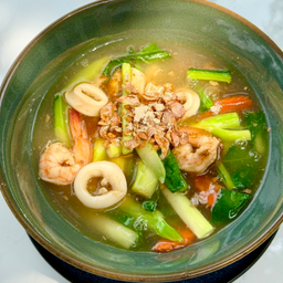 เส้นใหญ่ราดหน้า