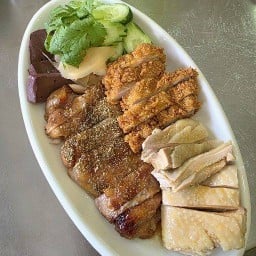 กระต๊ากข้าวมันไก่