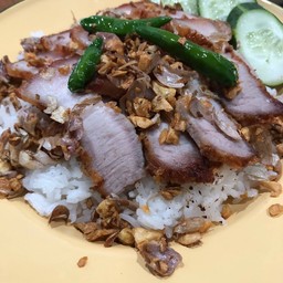 ข้าวหมูทอด ไจแอ้น