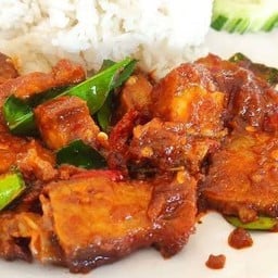 หมูกรอบ