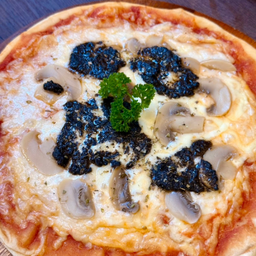 พิซซ่าหน้าเห็ดทรัฟเฟิล