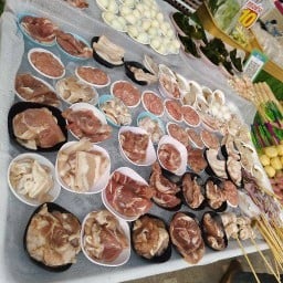 Baysri ชาบูเสียบไม้ ศรีราชานคร ซอย.4