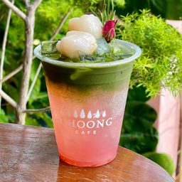 มัทฉะลิ้นจี่กุหลาบ