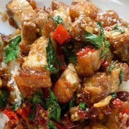 ครัวรสนิยม ตามสั่งรสเด็ด/ข้าวหอมมะลิ100%