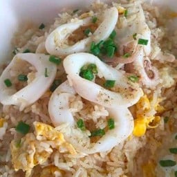 อาหารตามสั่ง by ครัวหมูตอน