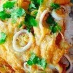 ไข่เจียวปลาหมึกราดข้าว