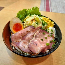 A01 สลัดโบวล์เฮียหมี