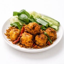 ลาบไก่ทอด (Recommend)