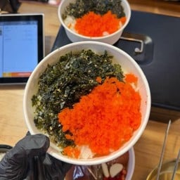 ร้านแซลมอนดอง ปราณบุรี สาขา บลูพอร์ต หัวหิน