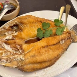 ปลากระพงทอดน้ำปลา