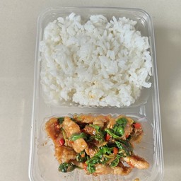 ข้าวกะเพราหมูชิ้น