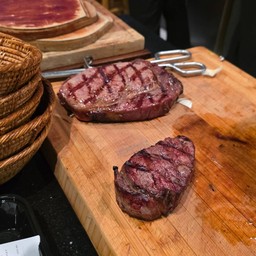 แบงค๊อก บ๊อบส์