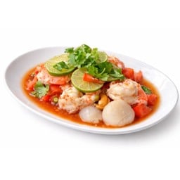 ยำลิ้นจี่ กุ้งสด พริกขี้หนูสวน