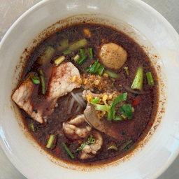 นายบูมก๋วยเตี๋ยวเรือ นายบูมก๋วยเตี๋ยวเรือ