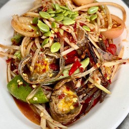 ตำปูปลาร้า(ปูนาดอง)