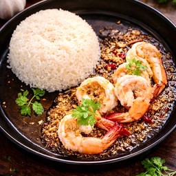 กุ้งทอดกระเทียม ราดข้าว