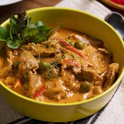 แกงพะแนงเนื้อ