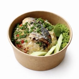 ข้าวผัดพริกตะไคร้คลุกผัดเนื้อปลาทู