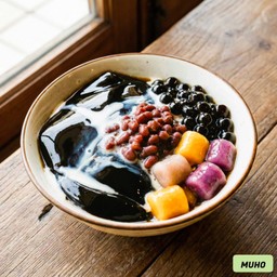 เฉาก๊วยนุ่มไต้หวัน ใส่ไข่มุก บัวลอยเผือก และถั่วแดง