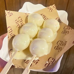 ปังปิ้งกลมซอสนมสด