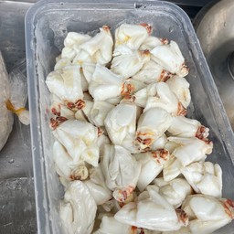 ปูก้อนผัดพริกขี้หนู