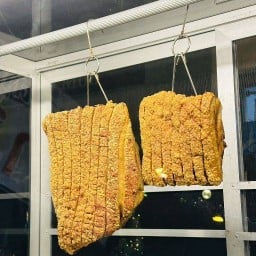 ครัวหมูกรอบ ถนนพระยาตรัง