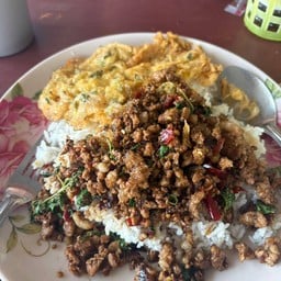 เฮียยศ ก๋วยเตี๋ยวเป็ดข้าวต้มปลา