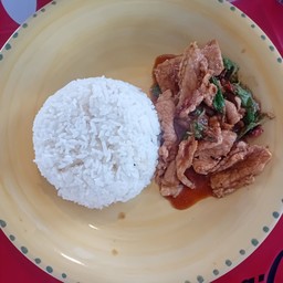 เจ๊พัชก๋วยเตี๋ยวเนื้อตุ๋น-หมูตุ๋น บ้านกล้วยไทรน้อย