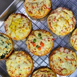 มินิพิซซ่าสัปปะรดแฮมชีส