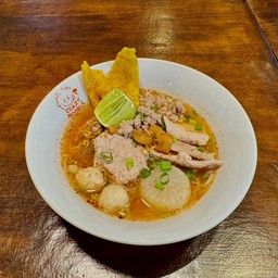 ก๋วยเตี๋ยวต้มยำหมูมะนาว